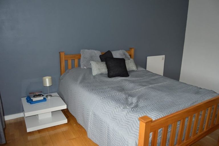 Photo of property in 6 Malcolm Street, Martinborough, 5711