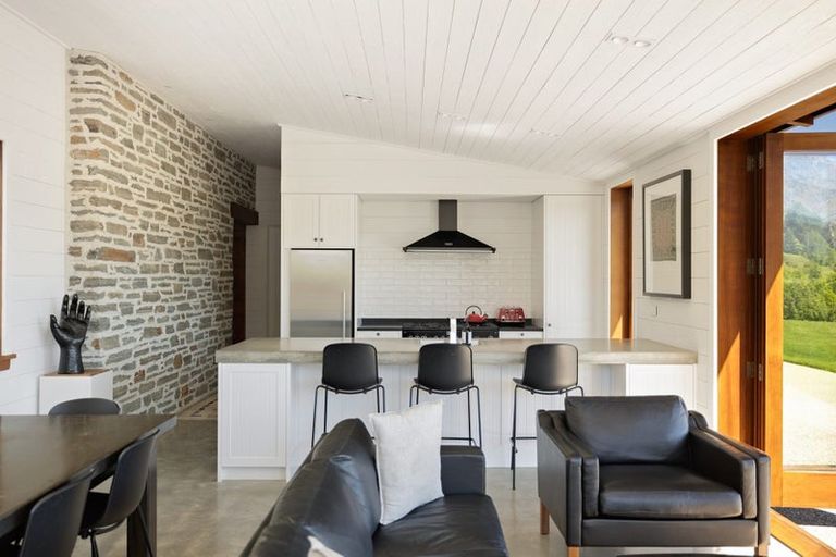 Photo of property in 17 Wilding Road, Lake Hayes, Queenstown, 9371