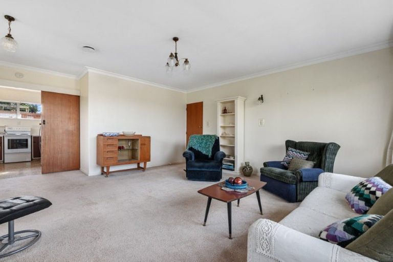 Photo of property in 137 Bellevue Road, Brookfield, Tauranga, 3110