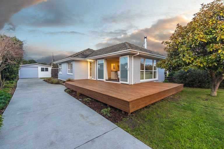 Photo of property in 30 Royalist Avenue, North New Brighton, Christchurch, 8083