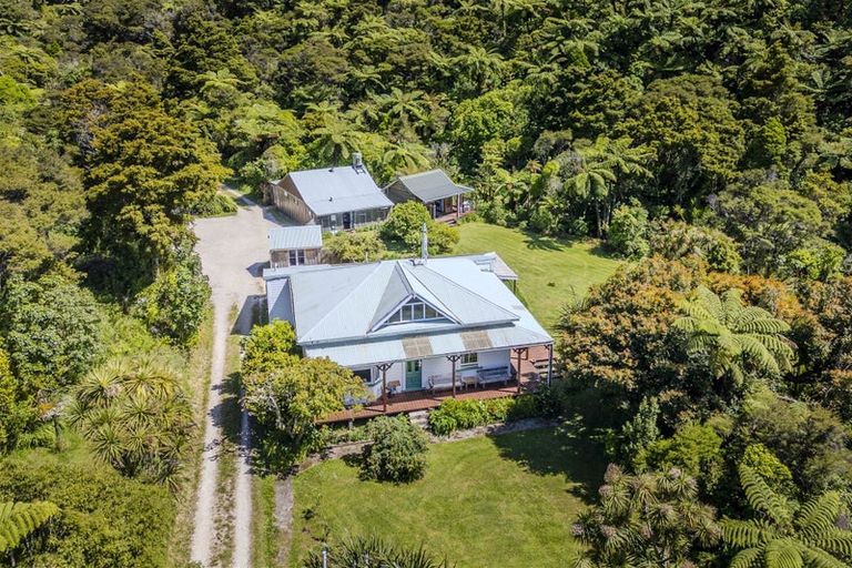 Photo of property in 839 Collingwood-puponga Main Road, Collingwood, 7073