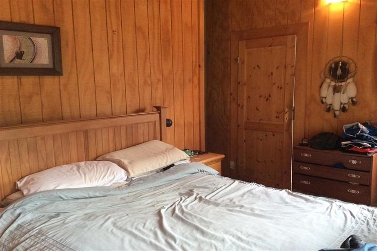 Photo of property in 30a Mackinnon Terrace, Sunshine Bay, Queenstown, 9300