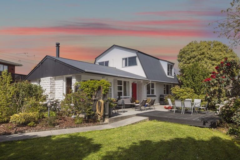 Photo of property in 43 Santa Rosa Avenue, Halswell, Christchurch, 8025