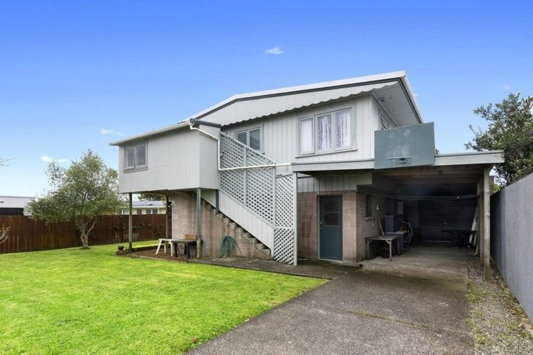 Photo of property in 57 Sherwood Road, Onerahi, Whangarei, 0110