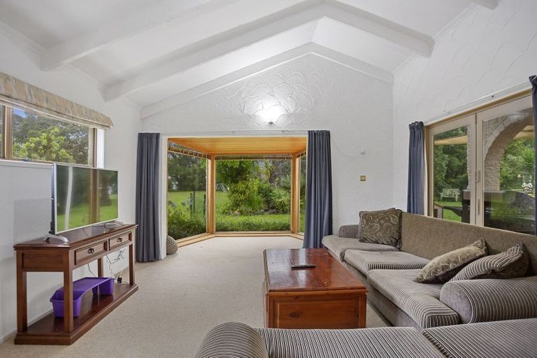 Photo of property in 146 Moana Anu Anu Avenue, Whangamata, 3620