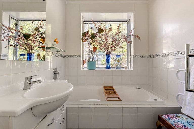 Photo of property in 8 Oswald Street, Mangapapa, Gisborne, 4010