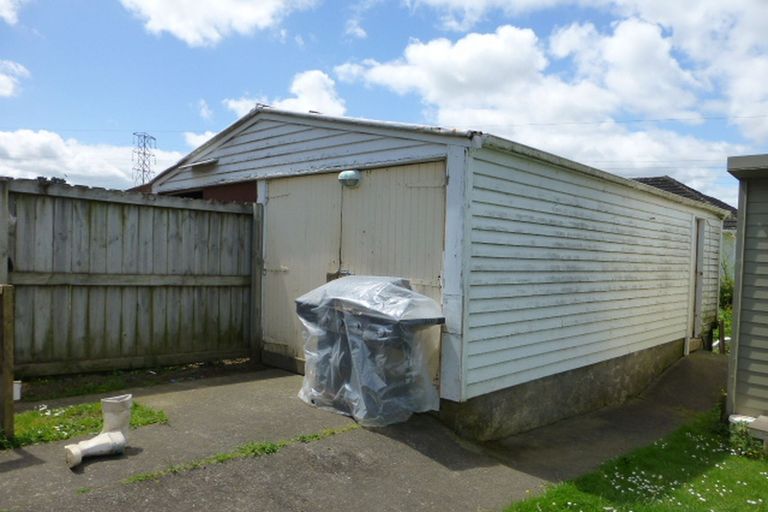 Photo of property in 19 Te Wheoro Street, Meremere, Mercer, 2474