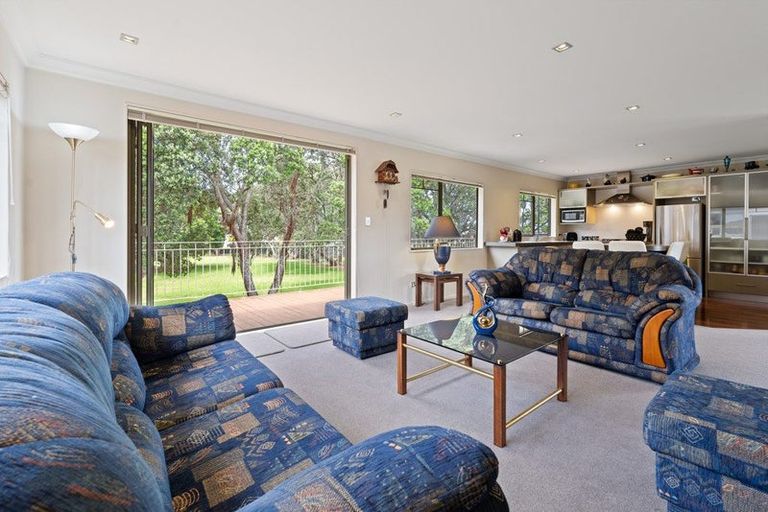 Photo of property in 165a Centreway Road, Orewa, 0931