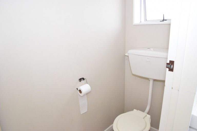 Photo of property in 2/64 Glengarry Crescent, Glengarry, Invercargill, 9810