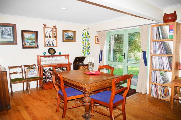 Photo of property in 22 Forest Lane, Raumati South, Paraparaumu, 5032