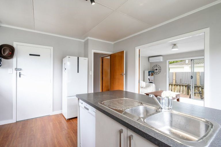 Photo of property in 121 Fairfax Street, Murchison, 7007