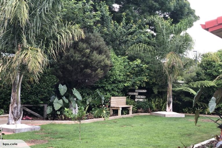 Photo of property in 102 Merriman Place, Pyes Pa, Tauranga, 3112