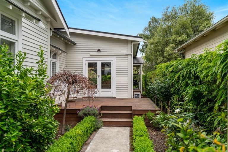 Photo of property in 98 Pownall Street, Masterton, 5810