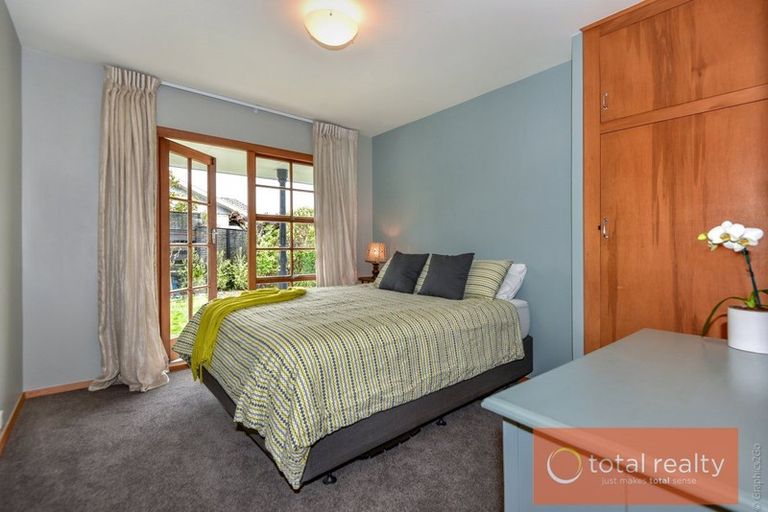 Photo of property in 14 Oldham Crescent, Halswell, Christchurch, 8025