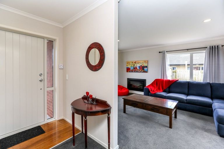 Photo of property in 14 Ryder Drive, Waiwhakaiho, New Plymouth, 4312