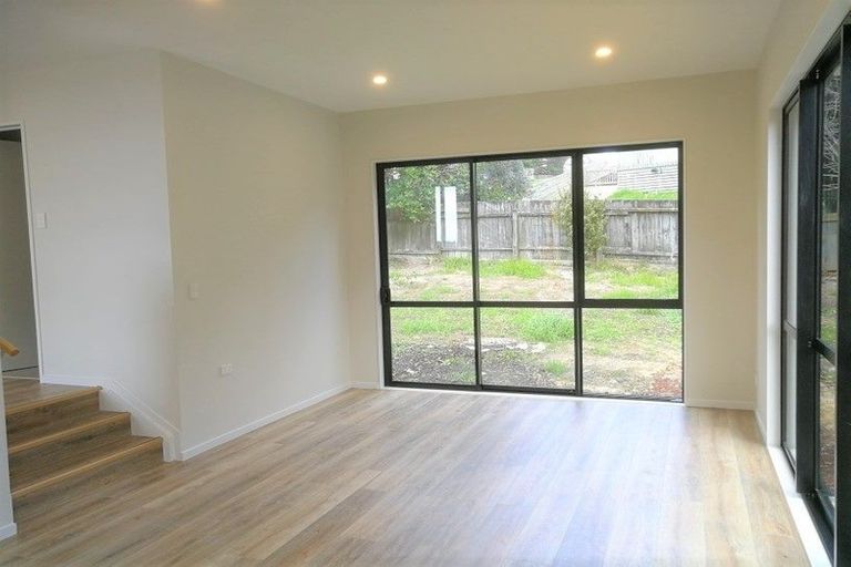 Photo of property in 44 Seafarer Crescent, Stanmore Bay, Whangaparaoa, 0932