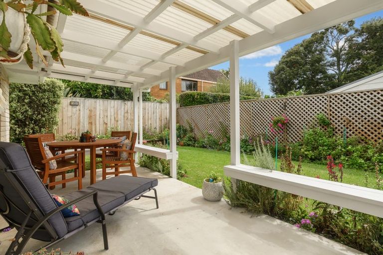 Photo of property in 15a Burrows Street, Tauranga South, Tauranga, 3112