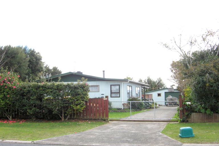 Photo of property in 20 Catherine Crescent, Whitianga, 3510