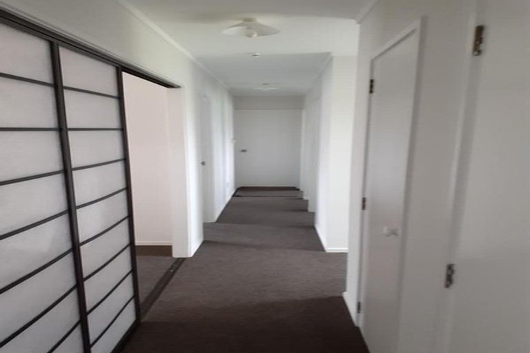 Photo of property in 3 Oakhaven Place, Ranui, Auckland, 0612