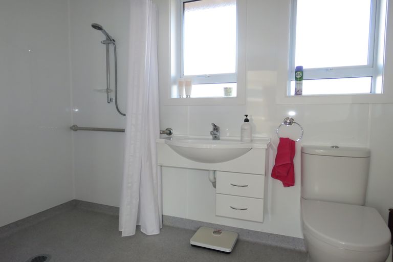 Photo of property in 57 Glenalmond Crescent, Rockdale, Invercargill, 9812