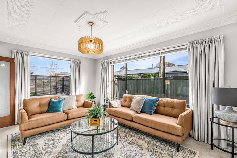 Photo of property in 37 Colwyn Street, Bryndwr, Christchurch, 8053