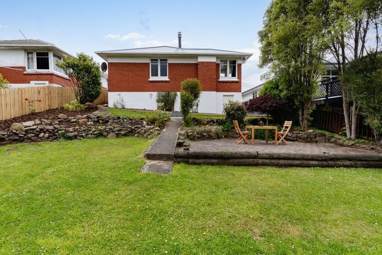 Photo of property in 77 Greenock Street, Kaikorai, Dunedin, 9010