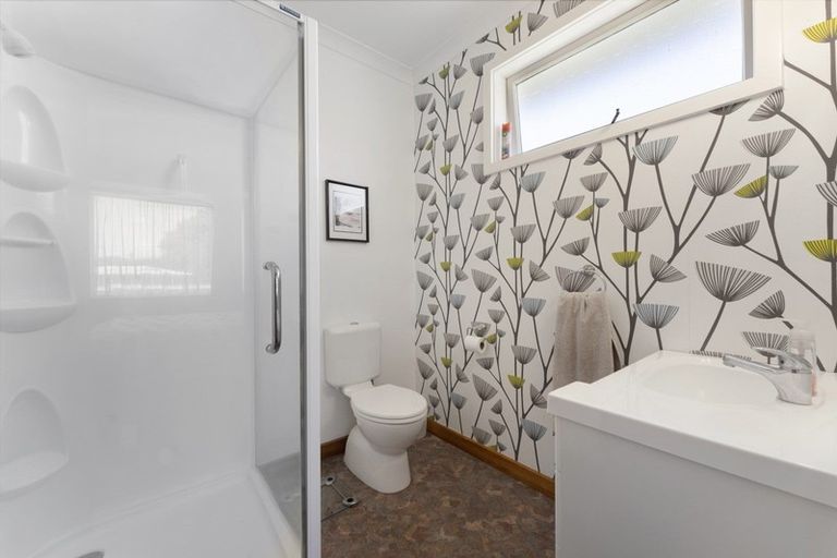 Photo of property in 22 Wellington Street, Feilding, 4702