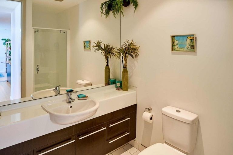 Photo of property in 12/337 Jackson Street, Petone, Lower Hutt, 5012