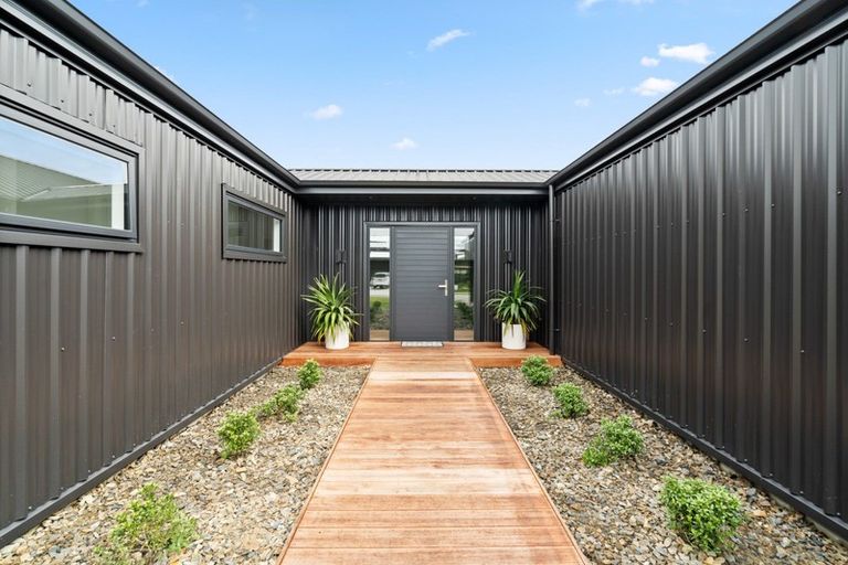 Photo of property in Luggate Park, 17 Cooper Crescent, Luggate, Cromwell, 9383