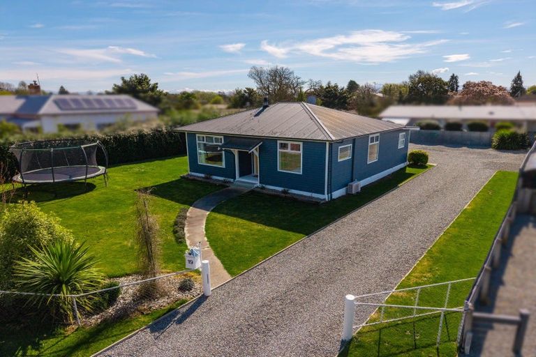 Photo of property in 19 Burgess Street, Pleasant Point, 7903