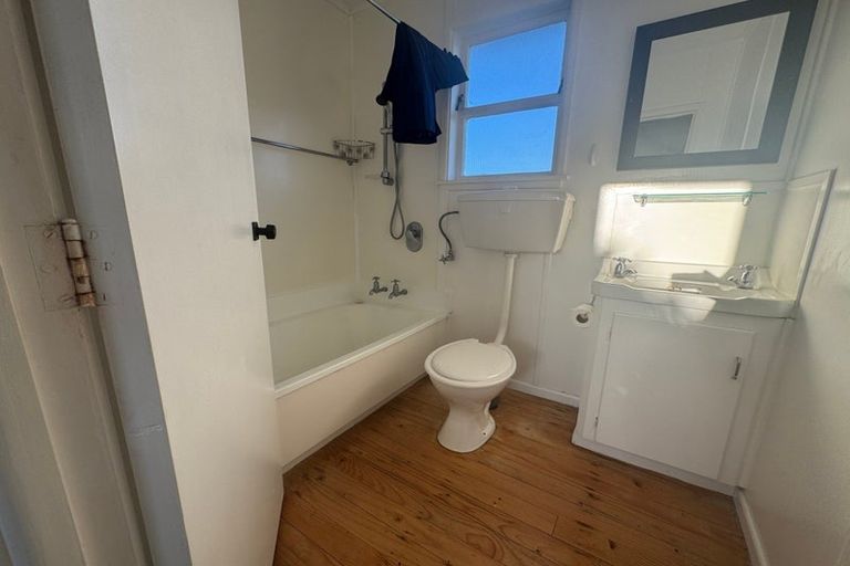 Photo of property in 56 Cuba Street, Marton, 4710