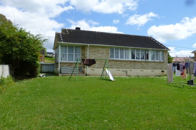 Photo of property in 19 Te Wheoro Street, Meremere, Mercer, 2474