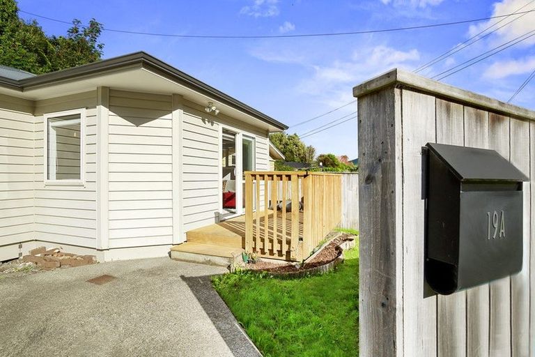 Photo of property in 19a Wilfred Street, Tawa, Wellington, 5028