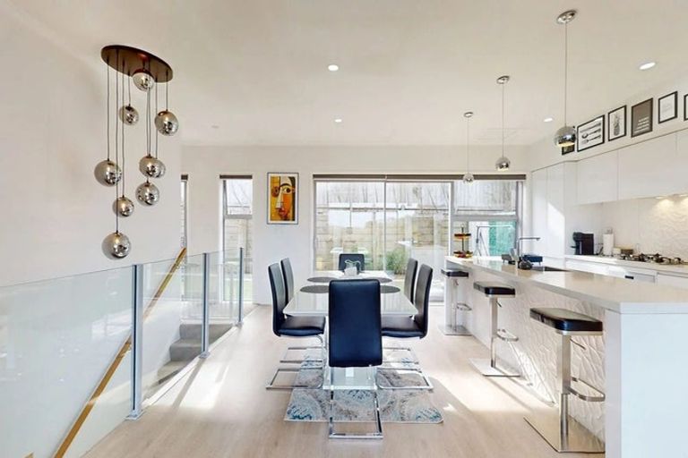 Photo of property in 29 Cresswell Place, Johnsonville, Wellington, 6037