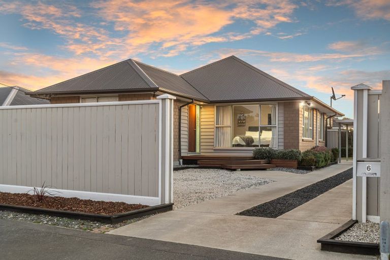 Photo of property in 6 Kearneys Road, Linwood, Christchurch, 8062