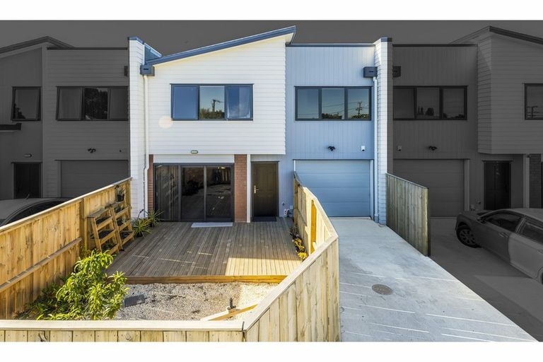 Photo of property in 45b Landscape Road, Papatoetoe, Auckland, 2025