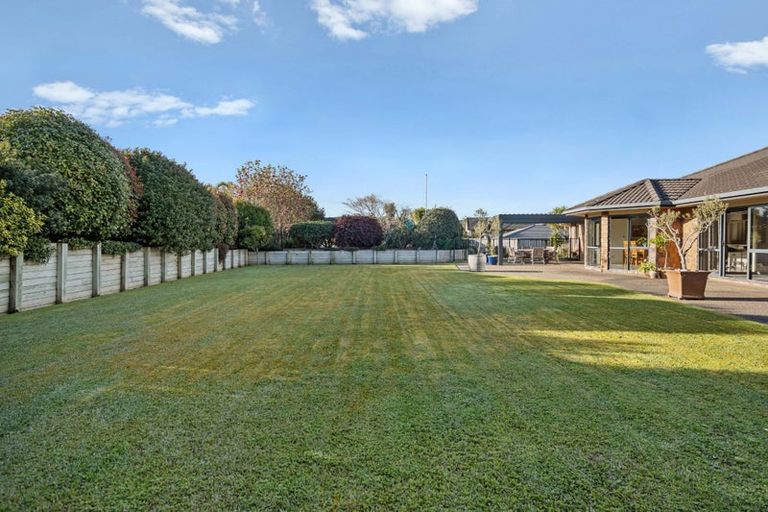 Photo of property in 36 Sunny Crescent, Huapai, Kumeu, 0810