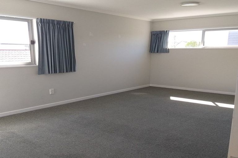 Photo of property in 75 Mandeville Street, Riccarton, Christchurch, 8011