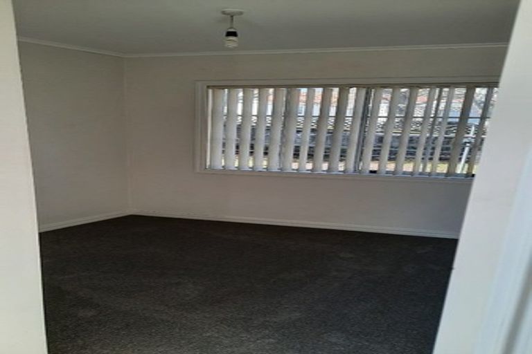 Photo of property in 6 Dingwall Place, Papatoetoe, Auckland, 2025