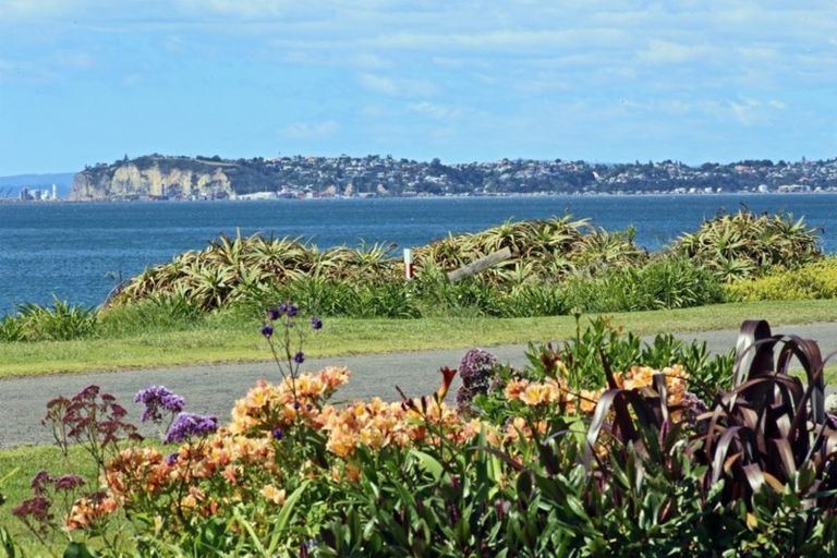 Photo of property in 132 North Shore Road, Eskdale, Napier, 4182