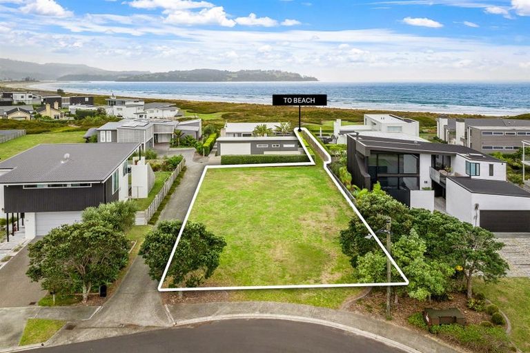 Photo of property in 45 Kokopu Street, Omaha, 0986