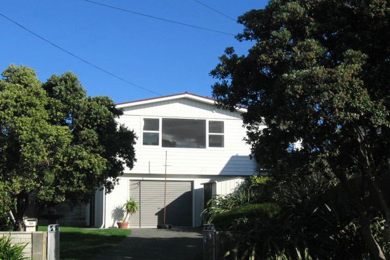 Photo of property in 29 Kauri Street, Eastbourne, Lower Hutt, 5013