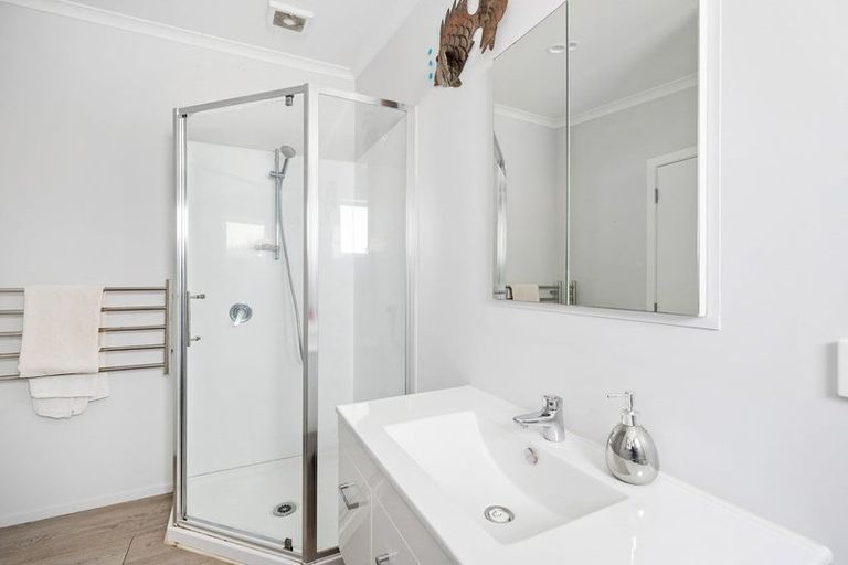 Photo of property in 2113d Cove Road, Mangawhai, 0573