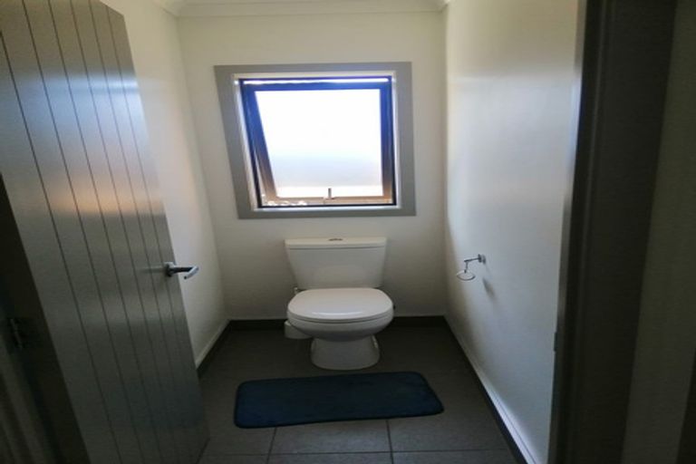 Photo of property in 5 Vanquish Place, Flagstaff, Hamilton, 3210