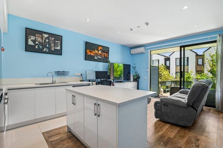 Photo of property in 9/117 Buckley Avenue, Hobsonville, Auckland, 0616