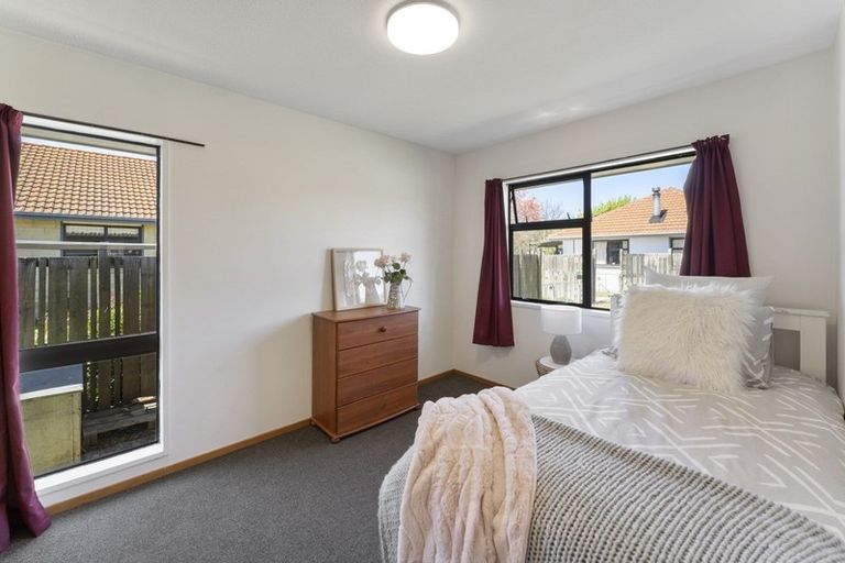 Photo of property in 8 Coach Court, Cromwell, 9310