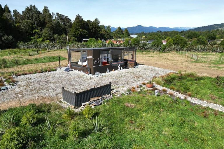 Photo of property in 916 Old Christchurch Road, Awatuna, Hokitika, 7882