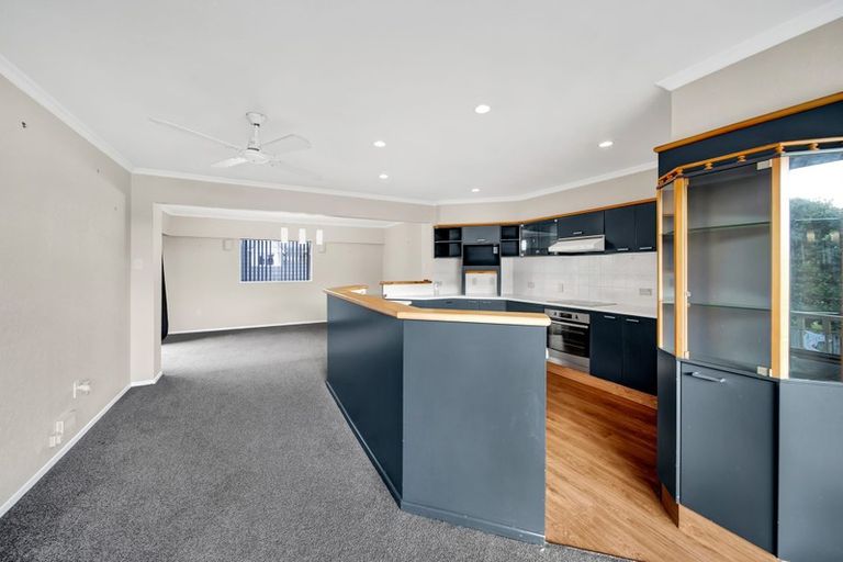 Photo of property in 3 Dives Avenue, Hawera, 4610