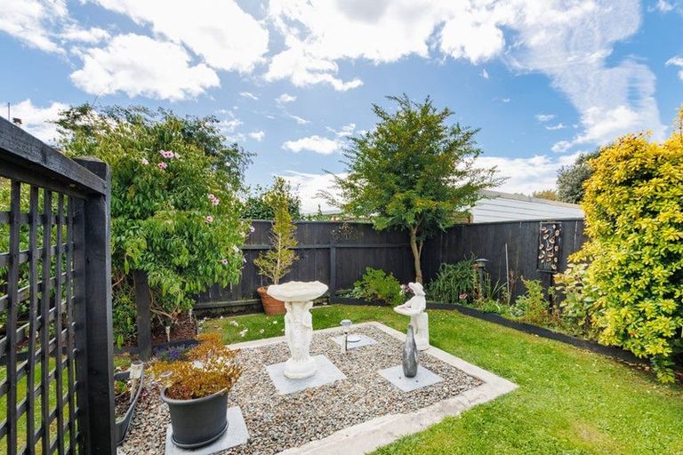 Photo of property in 58a Geraldine Crescent, Cloverlea, Palmerston North, 4412