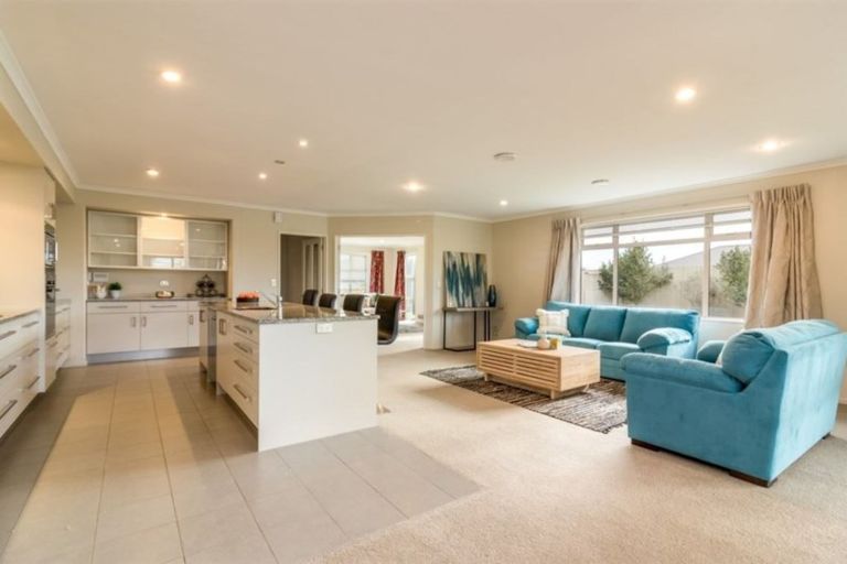 Photo of property in 79 Somerville Crescent, Aidanfield, Christchurch, 8025